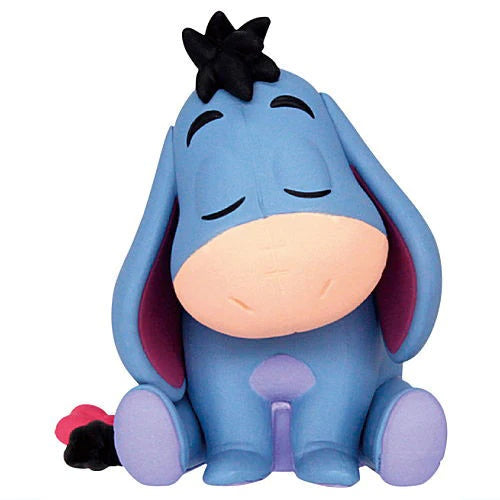 Disney Winnie The Pooh Katazun Sleeping Mascot Takara Tomy 2-Inch Mini-Figure